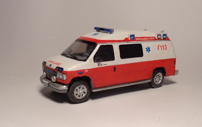 Oslo-ambulance 30/ Ford E350  (1:43)